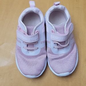GIRLS SHOES